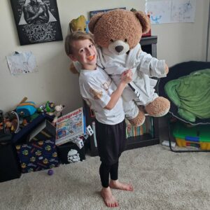 Jon Huber Instagram - Quarantine update #2

Dogs
3 legged cats
Insane 2 year old
Fat Ham cat
More Dogs
Sheiky
Publix uniform for mom
Zoom Jiu-jitsu 
Etc. In no particular order

Thoughts Larry?