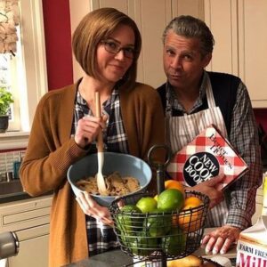 Jon Huertas Instagram - Soooo what did you think of tonight’s ep of #ThisIsUs?!? Comments/Questions - have at it! Xo, your favorite grandparents 👴🏽👵🏻