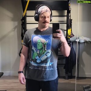 Jon Risinger Instagram - I'm either bulking or just eating whatever I want this Christmas. Either way, this shirt is awesome.