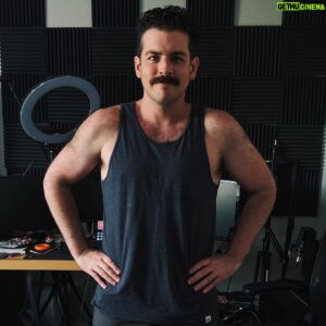 Jon Risinger Instagram - Only a year apart in age. Can you spot the difference? Most can't.