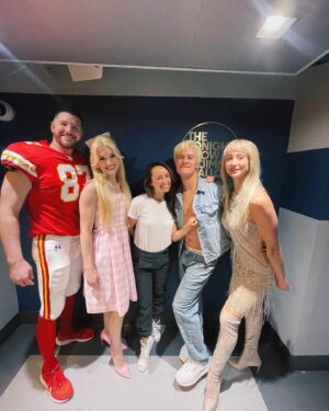 Jonalyn Saxer Instagram - A belated Halloween post: 
Had a blast getting to play dress up as Barbie with a bunch of pals. Sadly the hilarious dance off by @sarahogleby didn’t make it to air, but the whole day was a ton of fun anyways! 
This business is crazy but a solid group of people can make any day the most fun, and it was truly a blast with @camp_claire , @mmilkanin , and my so so handsome Ken, @rysteele . 
Hi Barbie!