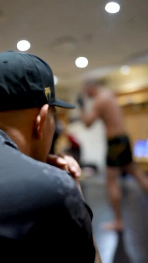 Jonas Bilharinho Instagram - 🇧🇷A duplinha mais braba do momento!

🇺🇸The most badass duo of the moment!

Via: @knockoutstars ✅
(pra quem não conhece, recomendo demais esse profile!❤️)

#mma #mmabrasil #duo #dupla #poatan #strickland #bilharinho