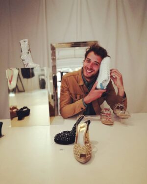 Jonas Bloquet Instagram - Thanks to you guyrls @etu.bxl and @herawata I'm gonna make someone very happy!! #renecaovilla
