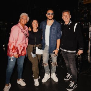 Jonas Blue Instagram - My biggest headline show to date yet in Tokyo! I will never forget this night. Thank you to everyone who came out to party and also to all of the incredible artists who came to perform on stage with me. I was also super blessed to have my family with me to witness the show. I can’t wait for round 2 tonight in a sold out Osaka! Let’s go! 🇯🇵🫶🏼💙

📸: @jordanmarchand_cv