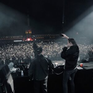 Jonas Blue Instagram - Wow, China - we’re lost for words. ♥️ You never know when you bring a project to a new country for the first time, but you exceeded all of our expectations. 🤯

Sending much love, new @weareendlesssummer music is on the way. ♾️

PS: Swipe all the way left if you wanna hear how Jonas’ brand new single went down 😏🏔️