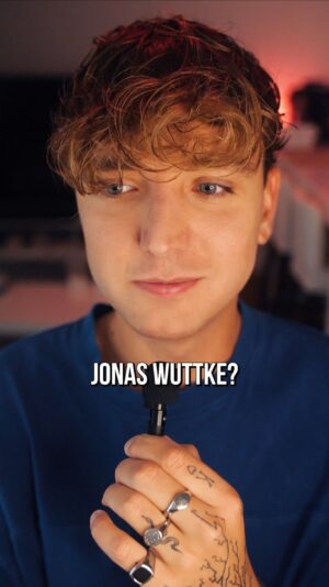 Jonas Wuttke Instagram - STATEMENT: Mann oder Bär