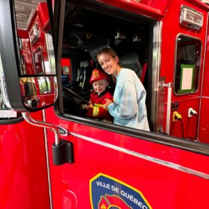 Jonathan Fortin Instagram - Québec improvisé 👨🏻‍🚒🚒🥰