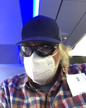 Jonathan Frakes Instagram - Onion goggles