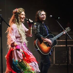 Jonathan Jackson Instagram - ‼️ PELHAM, NY is SOLD OUT‼️ There are still some tickets left to our Songs & Stories from Music City shows on July 12 in LEVITTOWN, NY and July 14 in NEW BRUNSWICK, NJ. Seating is limited and going fast, so grab them while you can. We can’t wait to see you. 💛✨ Ticket link in bio!

📸 @christiegoodwin 

#jonathanjackson #clarebowen #musiccity #nashvilleabc #nashvillecmt #generalhospital #generalhospitalabc #livemusic #nashville #bowenyoung #enation