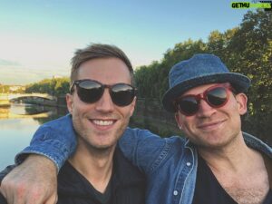 Jonathan Keltz Instagram - Toronto to the Tiber. All the love for @hometeamnatty. Italy, we promise to bring @acquaintedfilm to you soon! 🇨🇦🇮🇹