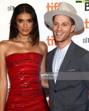 Jonathan Keltz Instagram - Another beautiful night celebrating Guest Of Honour and this incredible woman. Can’t wait for you all to see this amazing film!! Don’t worry @littlemoonlua, we’re coming!