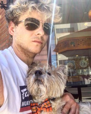 Jonathan Lipnicki Instagram - We don’t look alike 😎