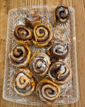 Jonathan Ross Instagram - Jane made amazing cinnamon-buns for breakfasts