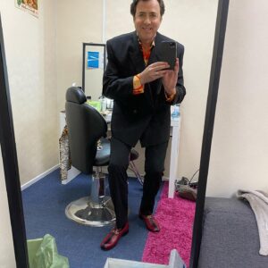 Jonathan Ross Instagram - Tonight’s outfit, vintage Mugler suit and Gucci shoes. New Dries Van Noten shirt. Hair and teeth models own.