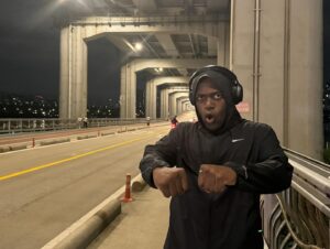 Jonathan Thona Yiombi Instagram - 약 1년만에 한강 런! 🏃🏿