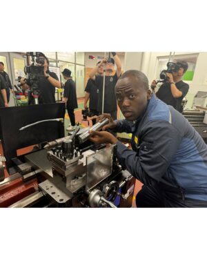 Jonathan Thona Yiombi Instagram - 스카우트 얼리어잡터 5!❤️
