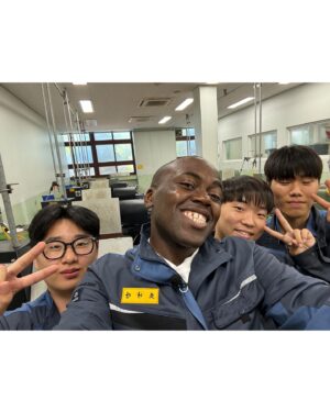 Jonathan Thona Yiombi Instagram - 스카우트 얼리어잡터 5!❤️