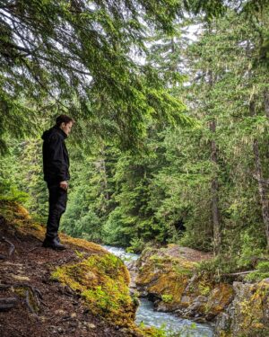 Jonathan Whitesell Instagram - Grow grow grow 🌱