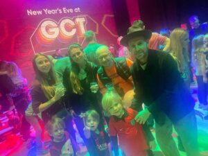 Jonnie Irwin Instagram - Happy New Year to you all. A kids disco and a fake countdown followed be a quiet dinner at home with friends is as rock n roll as it got. X