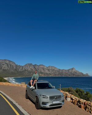 Jonny Fischer Instagram - No words needed!!! #thankful #reloading #happyplace #southafrica #westerncape #capetown #secondhome #montagu #tablemountain #winelover #winetasting #hiking #gaytravel #gaycouples @michi_eats_out @volvocarsa @volvocarch special thanks @simssays and @kapweine @jonkmanshof