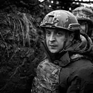 Jonny Lee Miller Instagram - This man’s bravery and leadership brought me to tears today. God bless the people of Ukraine. #peace