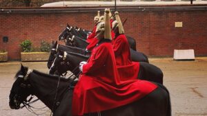 Jonny Lee Miller Instagram - Had the honour of getting a tour of Knightsbridge barracks the other day, and visiting the Household Cavalry! It’s a village unto itself in the heart of London. The farriers shop is like stepping back in time and the skill, pride and history in all the departments, from tailors to leather works is incredible. Many thanks to all for the hospitality and especially @c_newby_ ! #householdcavalry #lifeguards #bluesandroyals