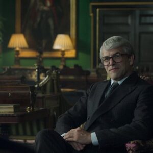 Jonny Lee Miller Instagram - John Major doing a pretty good Jonny Lee Miller in @thecrownnetflix coming Nov 9th. #thecrown @netflix