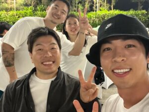 Joo Jong-hyuk Instagram - 또 가고 싶습니다!!!!

행복했습니다 사랑합니다

@byunghun0712 @bhent_boss  @bhent_official