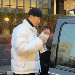 Joo Won Instagram - 하체하기 30분 전