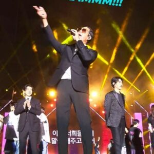 Joon Park Instagram - 하... 말요얼라뤼쓰길개썻는대 왜다지워졋찌 차암나.ㅠㅜ~
다들 주말에너무수고들만았구 너어무곰마웟어~ 그니깐인재 새로운한주를위해 기운내구 화이팅쓰! God Bless 빼애앰!!!
Yo~ Thank You ALL for the Awesome weekend in Busan~ Now that everyone should be recharged hope you all have a FANTASTIC new Week! God Bless!!! BBBAAAMMM!!!
#지오디 #fangod #박준형 #윤계상 #안데니 #손호영 #김테우 #g5d #JoonPark #ParkJoonHyung #YoonKyesang #AhnDanny #SonHoyoung #KimTaewoo #bof #다들진심너무고생햇구수고들헷어진심으로곰마워너의들이항상그자리에있어준만큼오빠도이자리에있으니깐걱정마다들너무항상곰마워 #YouAreMyPrideStrengthandPower #다들즐겁구안전한세로운한주보내구씨유SaturdayNightBBBAAAMMM #EVeryoneHAVEGREATweekAndSeeYouNextSaturdayNightinSeoulBBBAAAMMM #Koreanboy #band #KpopIdols #SeoulKorea #Kpop