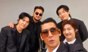 Joon Park Instagram - 요오우~ 울펜쥐꼬맹쓰들 오늘너어무 고마웟어 진심 그먼좌석에서 우리하늘색물결과 재일큰함성소리는 진심최고였어 너어무너어무고마워! 나의마음과가슴이 진심 감동쓰으로 꽉차있었어!!!
글구 비두너어무많이오는대 진심너어무수고들만았어! 다들집에조심희들드러가~ 다들살랑해 You Are ALWAYS MY PRIDE STRENGTH and POWER!!! BBBAAAMMM!!!
Yo~ To ALL our fangod who came to the One Asia Festival I thank you ALL SO MUCH!!! To See all of you and our skyblue balloon glow sticks even thru all the rain it was  sooo touching and your loud cheering was heartfelt and filled us with the utmost pride! Thank you again and please do get home safe! You guys are THE BEST and ALWAYS MY PRIDE STRENGTH AND POWER WHERE EVER I stand! BBBAAAMMM!!!
#지오디 #fangod #박준형 #윤계상 #안데니 #손호영 #김테우 #g5d #OneAsiaFestival #JoonPark #ParkJoonHyung #YoonKyesang #AhnDanny #SonHoyoung #KimTaewoo #KoreanBoy #band #KoreanIdols #kpopidols #bof #BusanOneAsiaFestival #fangodBest #SeoulKorea #Kpop