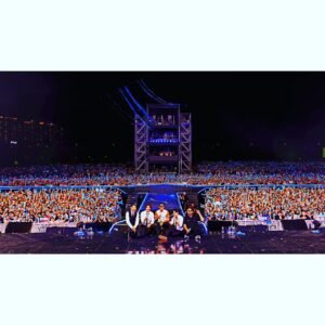 Joon Park Instagram - 요오우~ 요날다들너어무수고햇구 말들넘잘드러쓰 그니깐 내가말햇드시 Did I Keep My Promise?^^ 싼타하랍쓰가일찍올꼬야 몬쥐알쥐^^?! 그니깐 9월28일 도 이날못온꼬맹쓰들도 KBS 에서 BIG SHOW 루 본방서수쓰하고 다들몸보신들하구 우리끼리빡씨개쨔릿 할준비쓰~ 기릿! 빼애앰!!!
Yo~ You Guys were the BEST that evening and so since you were all good boys and Girls Santa Will come early this year^^ Did I keep My Promise?^^
So everyone and for those who couldnt be there this evening You can see the full show on KBS on Sept 28th! AND EVERYONE get Ready To Rock again! BBBAAAMMM!!!
#지오디 #fangod #박준형 #윤계상 #안데니 #손호영 #김태우 #g5d #JoonPark #ParkJoonHyung #YoonKyesang #AhnDanny #SonHoyoung #KimTaeWoo #godConcert #지오디콘서트 #아까올린글과사진은요총으로내리구다시올려쓰몬쥐알쥐  #kbsBigShow #godKoreaTour #KpopConcert
#다들몸조리들잘하구몸보신들하구재충전쓰우리빡씨개달릴준비쓰빼앰 #KoreanConcert #Koreanboy #band #god콘서트 #Seoul #Korea #SeoulKorea #Kpop