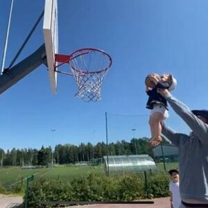 Joonas Suotamo Instagram - Pleased to introduce the slam dunking Princess Bacca! Swipe left for video 🏀
