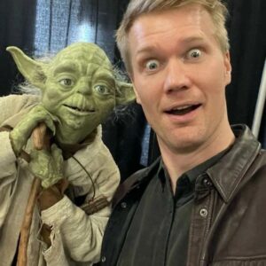 Joonas Suotamo Instagram - Yoda frowns upon porg roasts. Swipe to see how happy he is when I tell him no porgs were harmed.