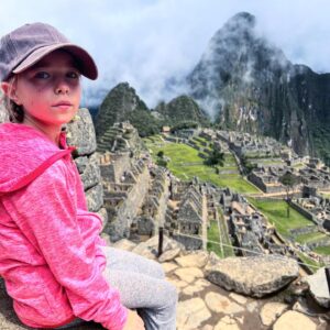 Jophielle Love Instagram - I have to say …It was pretty amazing to be able to go with my family to Peru and discover Machu Picchu! The people, the alpacas , the lost temple … taking the train through the jungle … We hab an epic time ❤️ #peru #machupicchu #adventure #familyadventures #alpaca #temple #jophiellelove