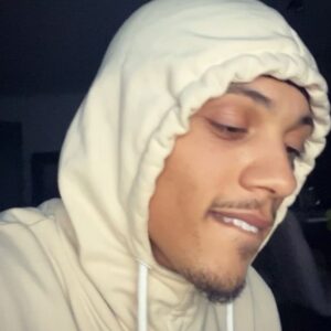 Jordan Bolger Instagram - New music dropping soon watch this space! But in the mean time...a Lil 3 night verse progression