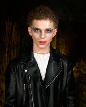 Jordan Clark Instagram - Darling, you’re already in my veins #halloween #vampire #halloweencostume #halloweenmakeup 📸 @justin_rushetsky