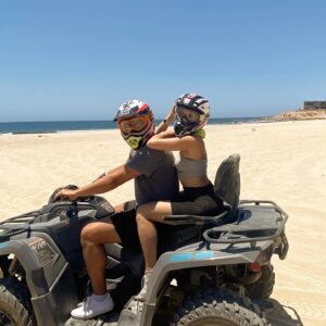 Jordan Connor Instagram - We love Los Cabos! Huge shout out to @redtag.ca for providing the easiest and most convenient way to vacay. redtag.ca is made by Canadians, for Canadians, and I’m so happy to align with a brand that makes travel easy! 🇨🇦✈️🙌 

Follow the link in my bio to redtag.ca and use JORDAN100 to get $100 off your next trip!
#loscaboswithredtag #redtagfam