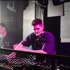 Jordan Davies Instagram - Calling All Dj’s 🎧

Dropping tomorrow on @DJCityuk is MOTD 🎧 We had this ready to go 6 months ago but the clearance failed the final hurdle so download & Let me know your thoughts 🤘🏼

Swipe right to hear a little teaser before it drops exclusively on tomorrow on DJ City 💥🎧 

MOTD - Jordan Davies x Gavin Franciss