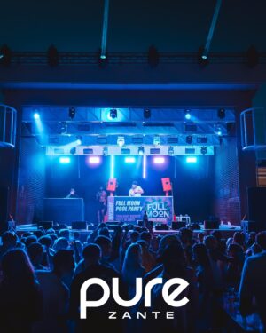 Jordan Davies Instagram - AFTERMOVIE LOADING 😍

Summer is here & it’s already been going wild in Zante for my residency at @purezanteofficial for the full moon party. I am back there again on Tuesday with a special guest DJ which will be announced soon 😎

The after movie will also be dropping of how it’s gone so far tomorrow too 🤪🎧

See you all next week Zante, make sure you hit up @thezantebible to get your tickets & packages