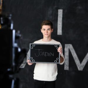 Jordan Doww Instagram - happy #nationalcomingoutday to everyone out there finding themselves and/or celebrating love without limits. it’s been 7 years since i posted my “Coming Out: I am gay, I am human” video to youtube and the life that would transpire after it has truly been eye opening. i’ll be honest, at the time i wasn’t prepared to be launched into the world of advocacy. i didn’t have the correct verbiage & was extremely sensitive to “getting it right.” i was just a 19 year old wanting to express my truth in an honest and creative way that allowed the conversation to be much broader than just my coming out. but i’ve since learned that’s the beauty of sharing your truth. when you lead with honesty, it only needs to make sense to you. genuinity & love will always shine through and that’s simply enough. everyone’s journey of self discovery is going to be different & beautiful all in their own ways. today is a day to celebrate how far you’ve come & how far you’ll continue to go. i love you all 💛 thank you for everything!!