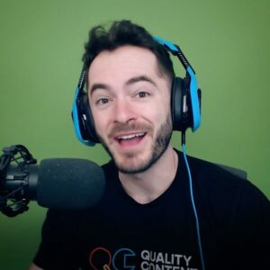 Jordan Maron Instagram - @jordanmaron is sharing some love for @minecraft’s one trillion views ❤️ join Jordan & more creators celebrating the Minecraft community now ⛏ #MinecraftMuseum