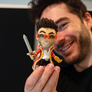 Jordan Maron Instagram - O boy we are doing a giveaway for the mini figure, all ya gotta do is comment here and follow @youtooz and they’ll pick some winners on launch day Feb 4th 😁