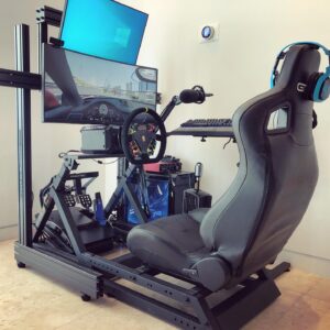 Jordan Maron Instagram - I don’t need to go outside to drive anymore