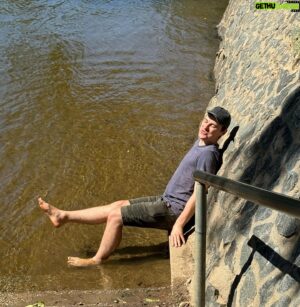 Jordan Shanks Instagram - Had so much fun at Albury today! Thanks for your suggestions.

Made new friends at Warhammer - Albury (thanks Cullem and Jacob for the tour), went for a swim at Noreuil, visited the train station, went shopping at Big W, and had lunch at Peards Cafe. 

See you tonight at my show!

NEXT SHOWS IN MARCH

9: Port Macquarie
15 & 16: Sydney
22: Woy Woy
28 - 31: Melbourne

Tickets - www.friendlyjordies.com