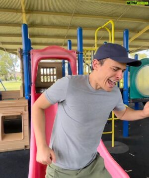Jordan Shanks Instagram - Tried to find the bunyip at the Murray Bridge. Got scared 😱 

Leaving Adelaide tomorrow 👋🏻😮‍💨