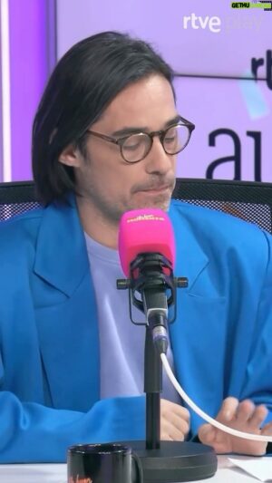 Jordi Cruz Instagram - La visibilidad queer en @eurovision 2024.

@jordicruzperez 

Ya tienes disponible ‘Un buen momento’ en nuestra plataforma #RTVEPlay