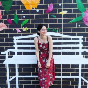 Jordyn DiNatale Instagram - Flowers on flowers on flowers 🌹
.
.
.
.
#iowa #roadtrip #muralart #roses
