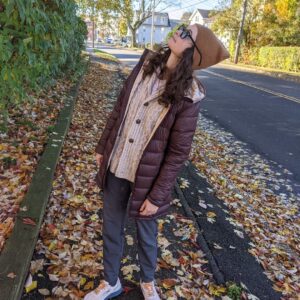 Jordyn DiNatale Instagram - It's a look.

#leavesallaround #sassafras #fall #outforawalk