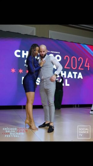 Jorge Burgos Instagram - Ataca x La Alemana @chicago_salsabachata_festival 2024 
 🎶 S/O to @mayinbito for pulling up to CSBF singing live and absolutely killing it 🔥
Videographer 🎥 @socialdancetv
#islandtouchpro #atacaylaalemana #csbf2024 #bachata
